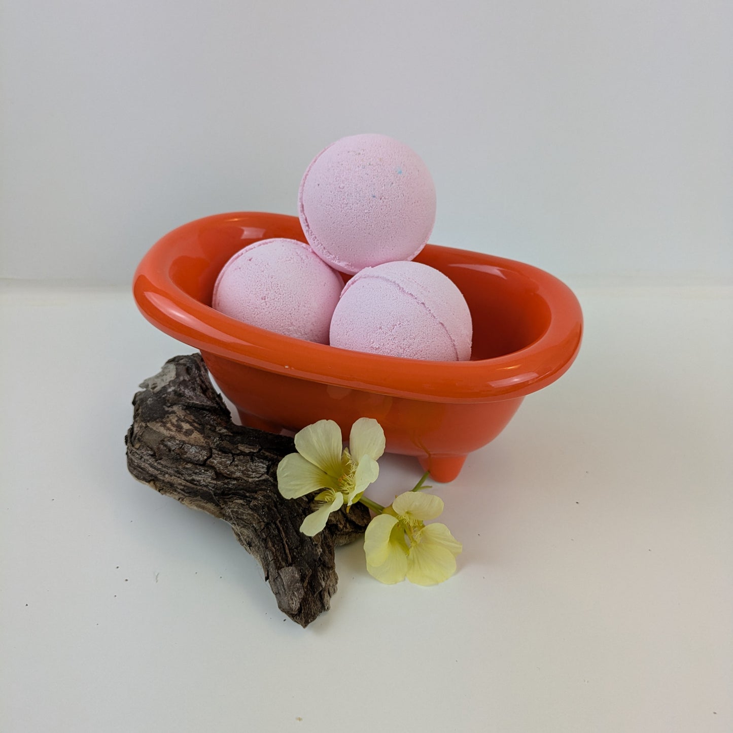 Keramik-Badewanne – Hochwertige Badewanne aus Keramik für luxuriöses Badeerlebnis