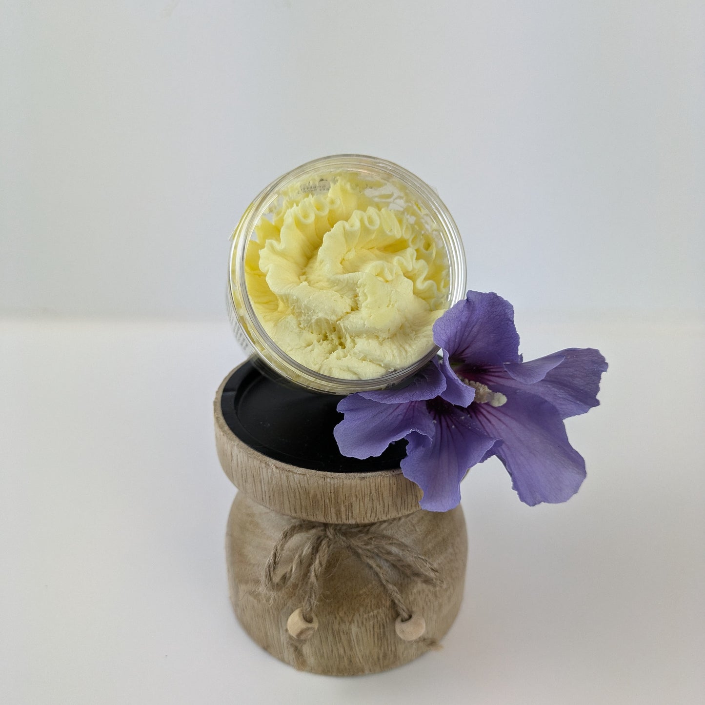 Schlagseife Banane – Handgemachte, cremige Seife mit tropischem Bananenduft