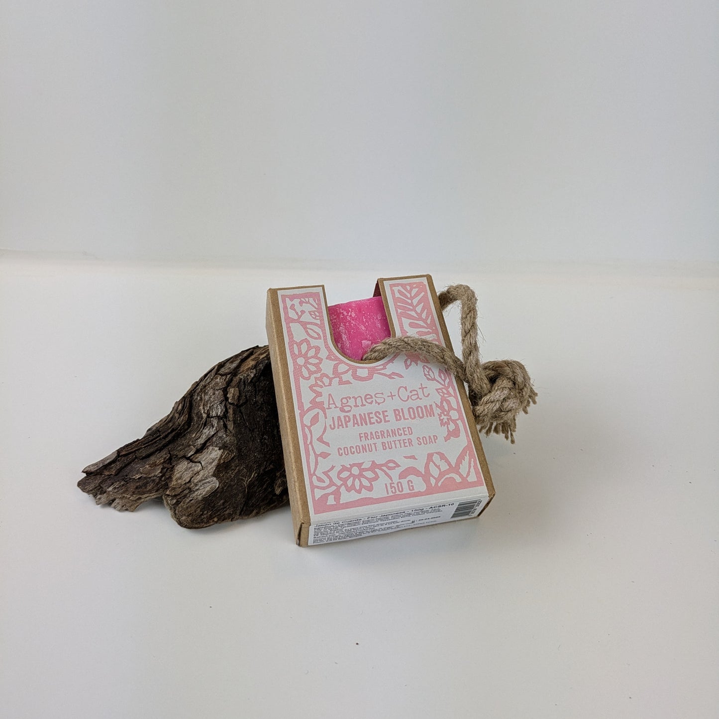 Seife am Seil – Handgemachte Seifen in Zitrusfrucht, Meersalz, Moos & Japanische Blüte für erfrischende Pflege und Duft