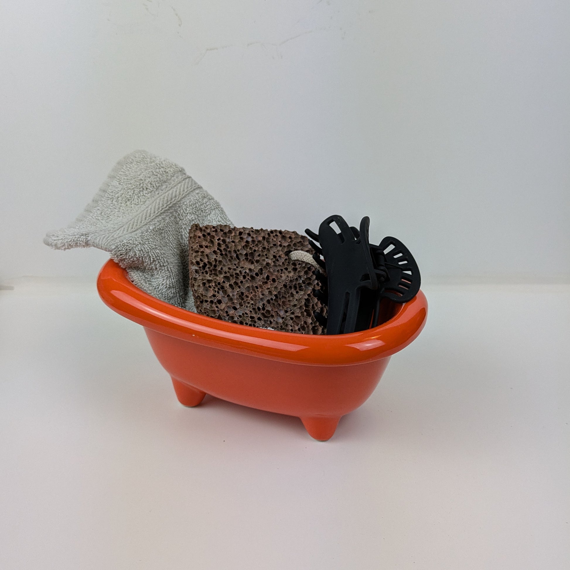 Keramik-Badewanne – Hochwertige Badewanne aus Keramik für luxuriöses Badeerlebnis