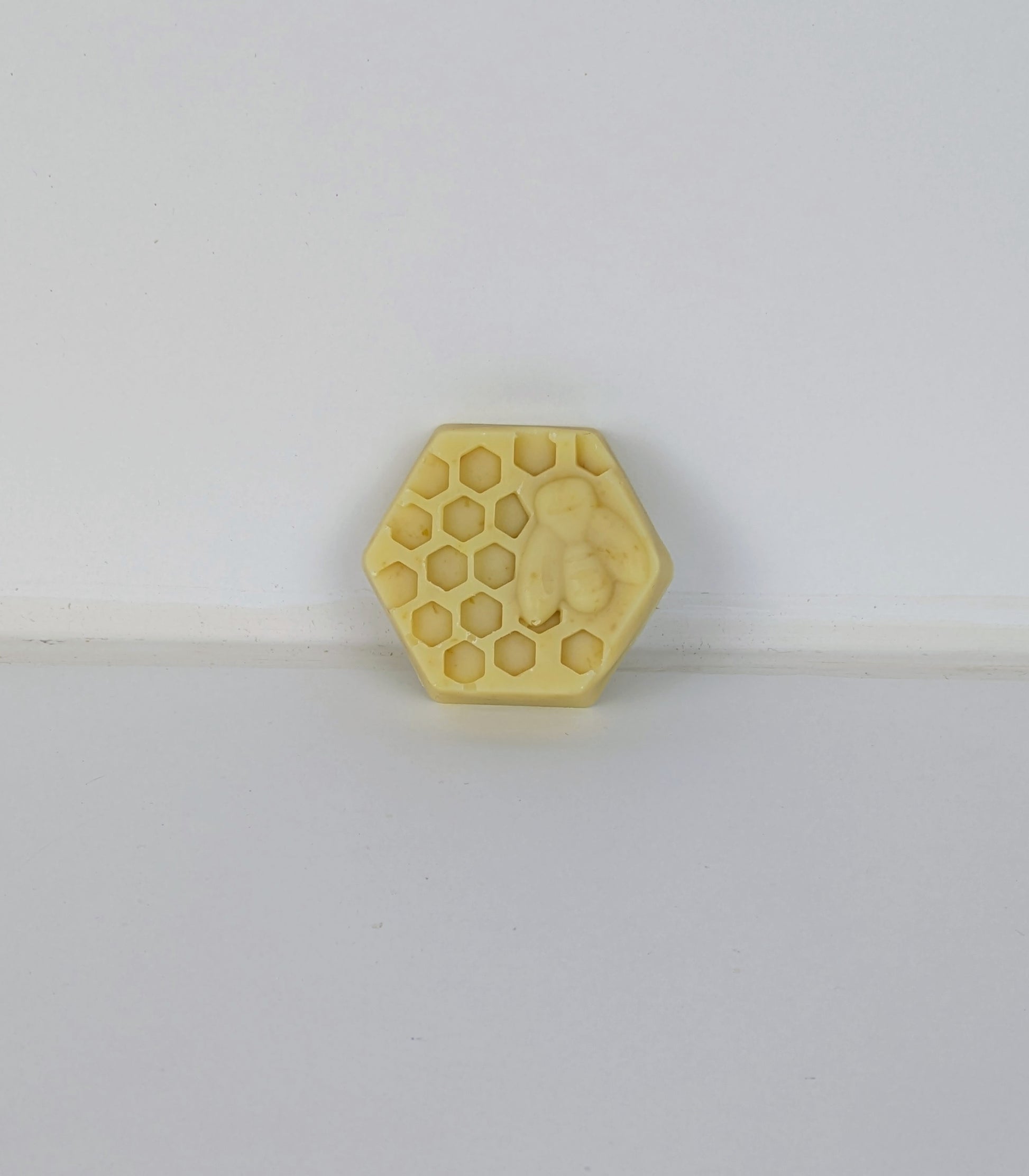 Bee Fresh Hundeseife 60 g – natürliche Fellpflege von Die Steile Biene