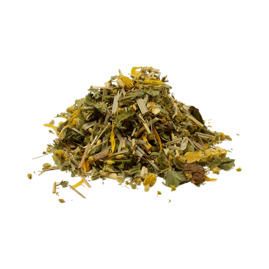 Sanfter Morgen Bio Kräutertee – blumige Kräutermischung mit Kamille, Johanniskraut und Frauenmantel auf natürlichem Holzuntergrund – Die Steile Biene